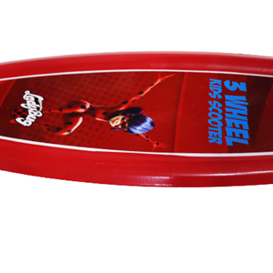 اسکوتر سه چرخ ژله ای چراغ دار قرمز طرح دختر کفشدوزکی-اسباب بازی